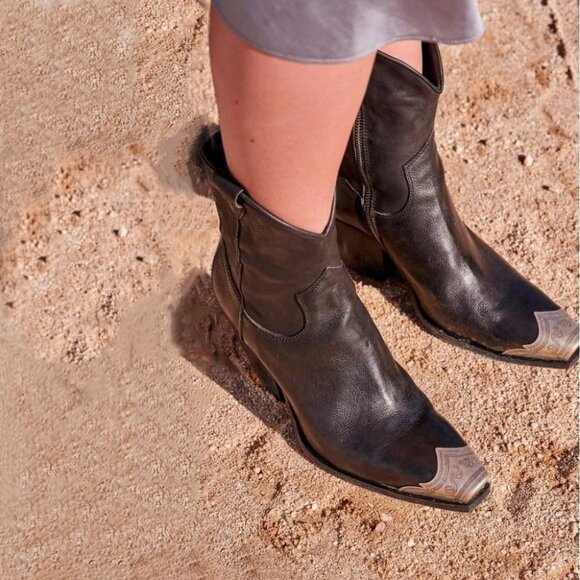 Women's Black Western Cowgirl Ankle Boots Stacked Block Heel Steel Toe Heeled - Picture 3 of 7